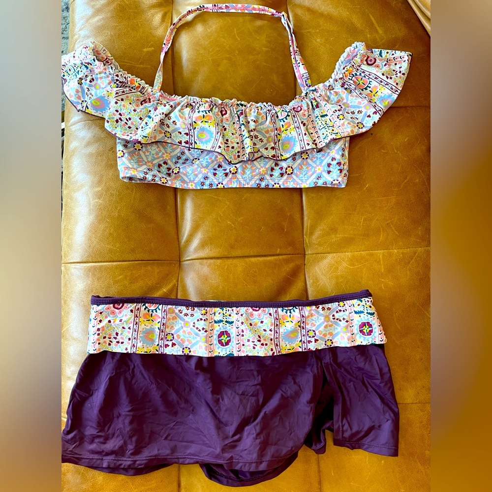 Rod Beattie Bleu 2 piece swimsuit in white and purple